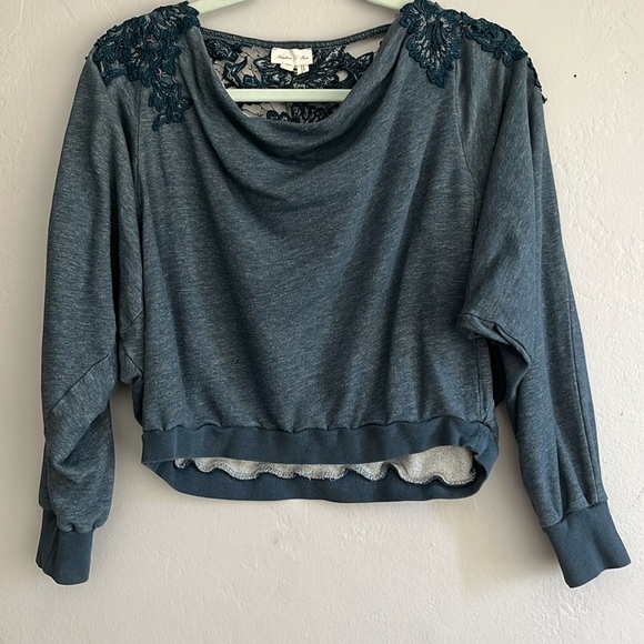 Anthro Lace Back Cropped Blue Sweater XS - Picture 2 of 4